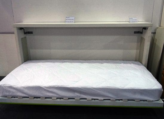 giuong-gap-tuong-ngang