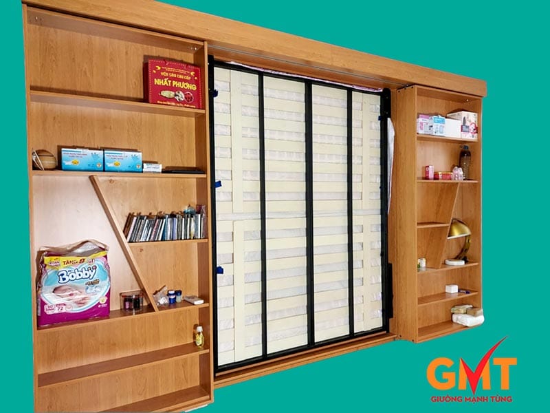 Giường gắn tường kèm tủ sách gỗ, thiết kế gấp gọn thông minh, tối ưu không gian phòng ngủ nhỏ